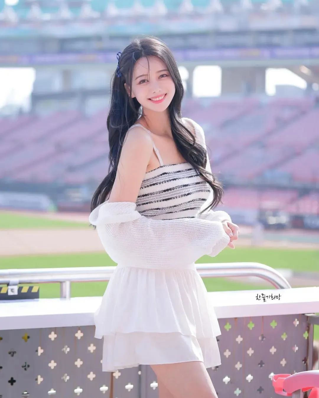 韩国网红李雅英，甜美又迷人的啦啦队女神