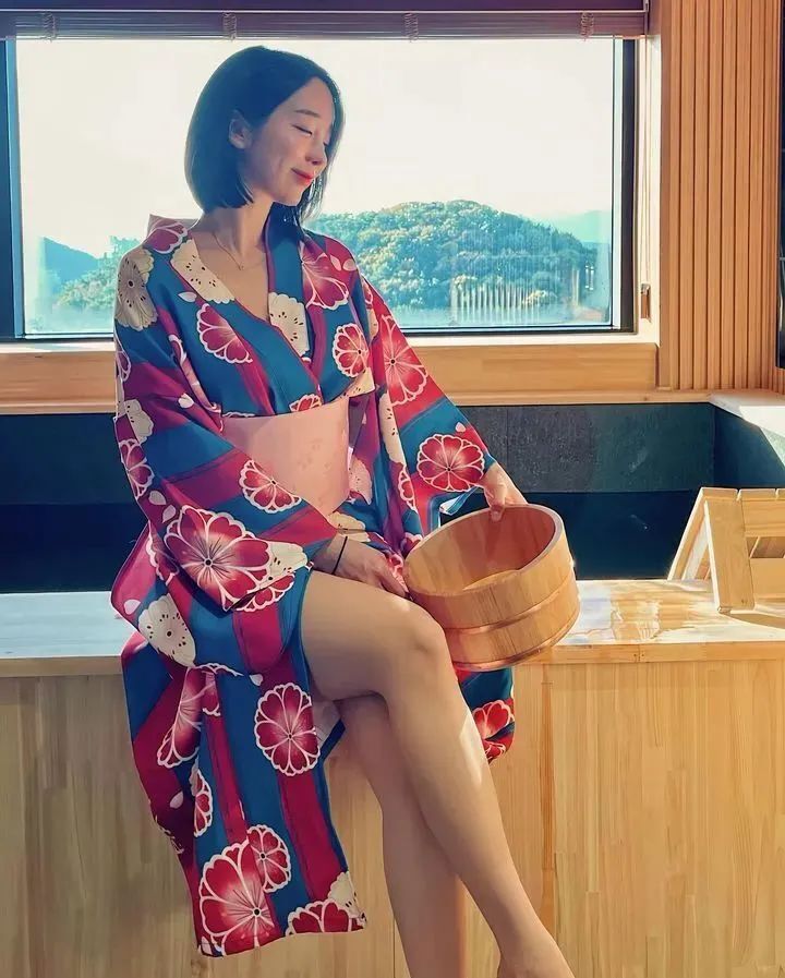 韩国网红 | 气质出众的短发女神