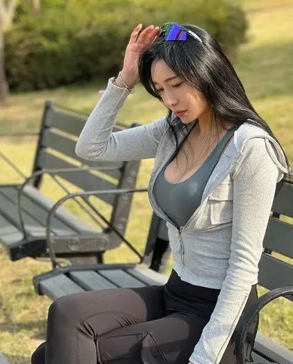 韩国网红 | xox，甜美又性感的顶级健身女神
