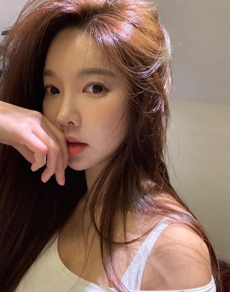 韩国网红 | 朴秀妍