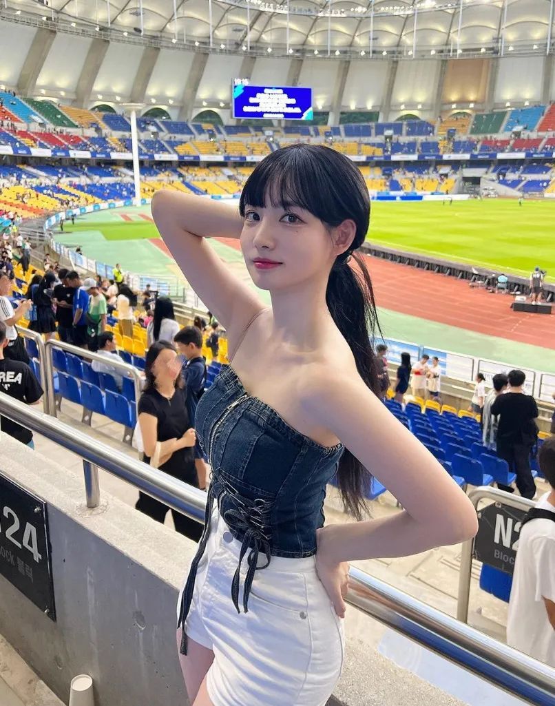 韩国网红 | 郭敏善，甜美又性感的韩国第一电竞女神