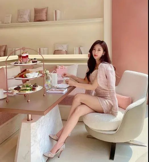 韩国网红 | lafemme，甜美又性感的御姐范女神
