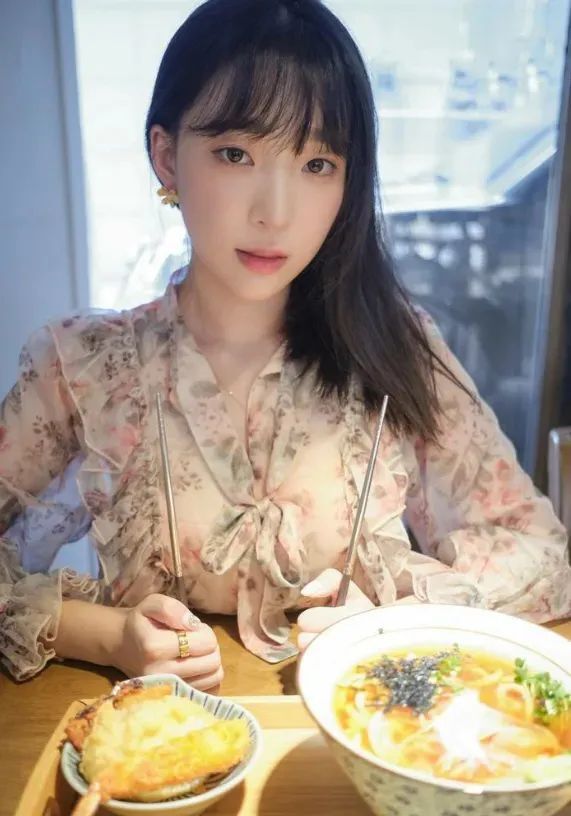韩国网红 | 姜仁卿，甜美又可爱的小清新女神