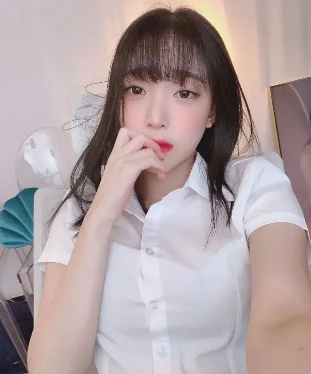 韩国网红 | 姜仁卿，甜美又可爱的小清新女神