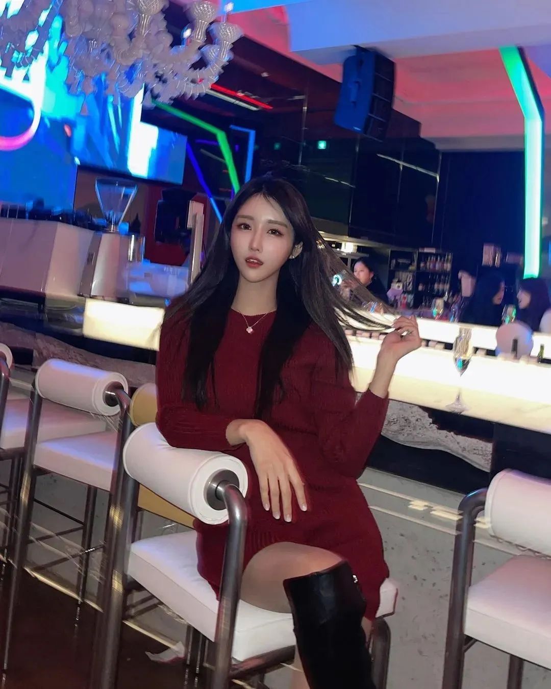 韩国最美车模！颜值逆天，这身材，简直绝了！
