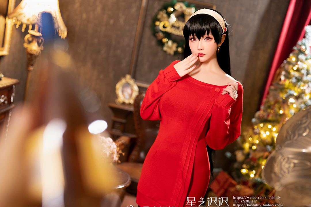 cosplay：【间谍过家家】约尔 圣诞夜