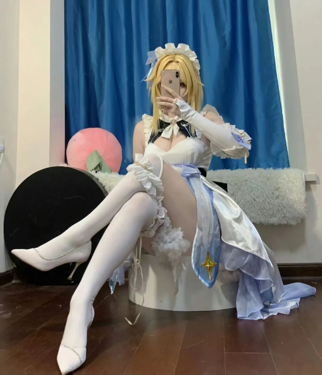 原神cos合集：兔女郎甘雨！雪白婚纱神子！赛车女郎申鹤！白色制服雷神太顶级了！