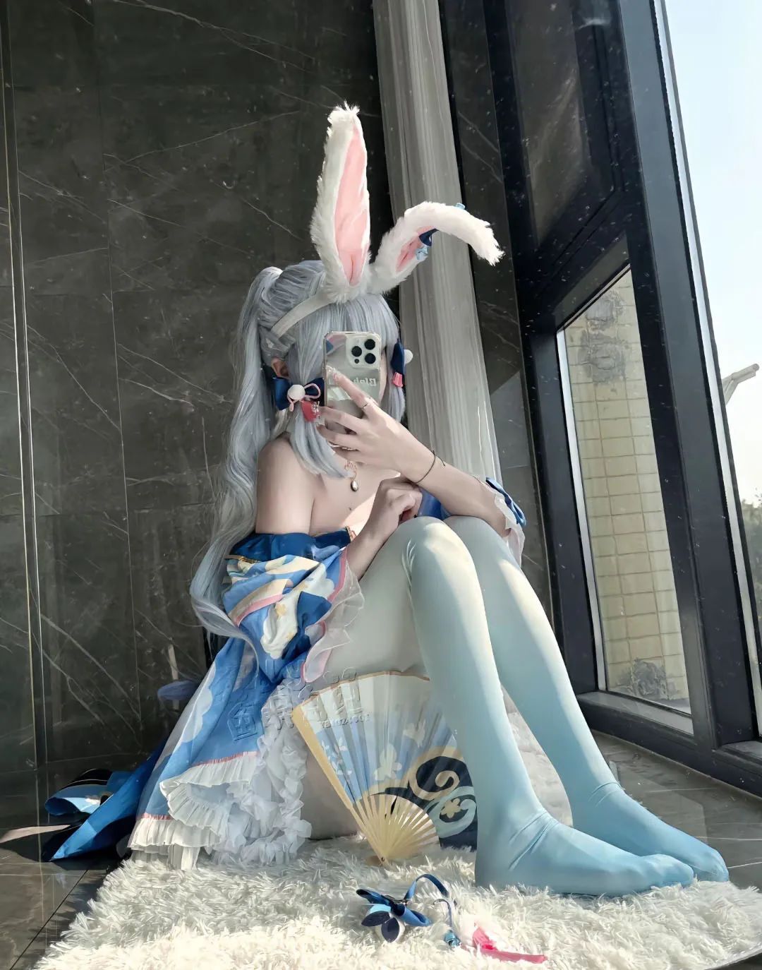 原神cos：黑丝+超短裙，制服雷神太顶了！泳装绫华真绝了，女仆申鹤，白丝刻晴太好看了！