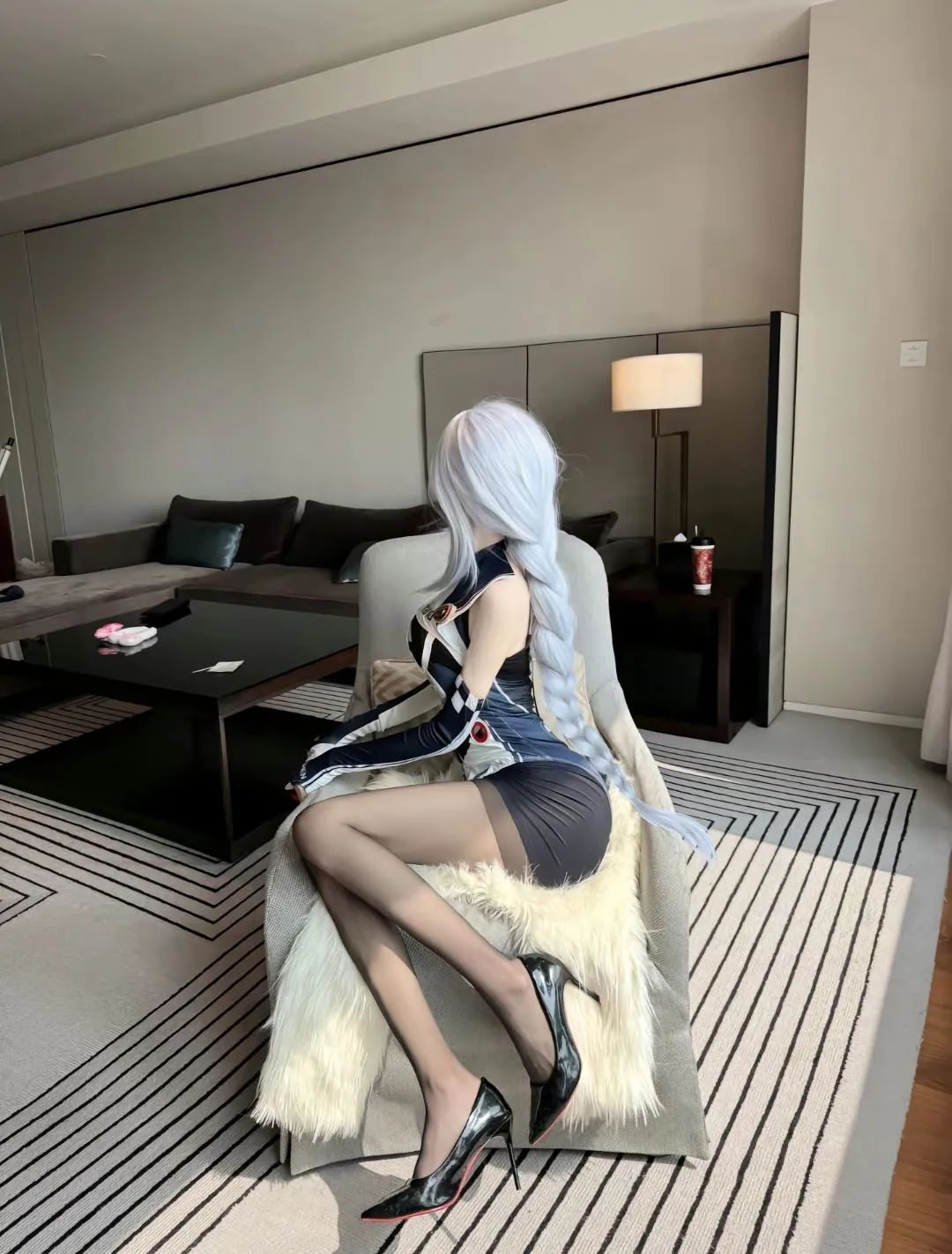 原神cos：黑丝+短裤，赛车女郎申鹤太顶了！黑丝兔女郎甘雨！白丝女仆雷神绫华我爱了！