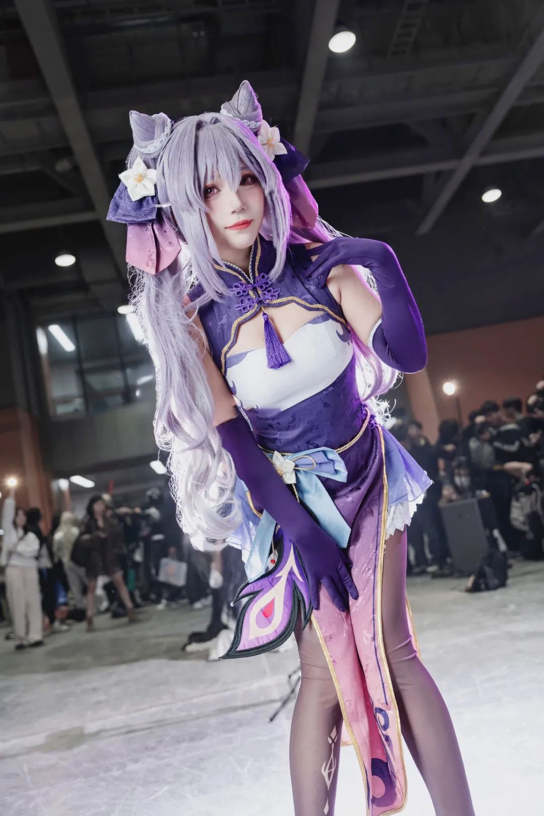 原神cos：白丝+修女服，甘雨太顶了！白丝制服刻晴太御了！包臀裙申鹤，包臀裙申鹤太美了！