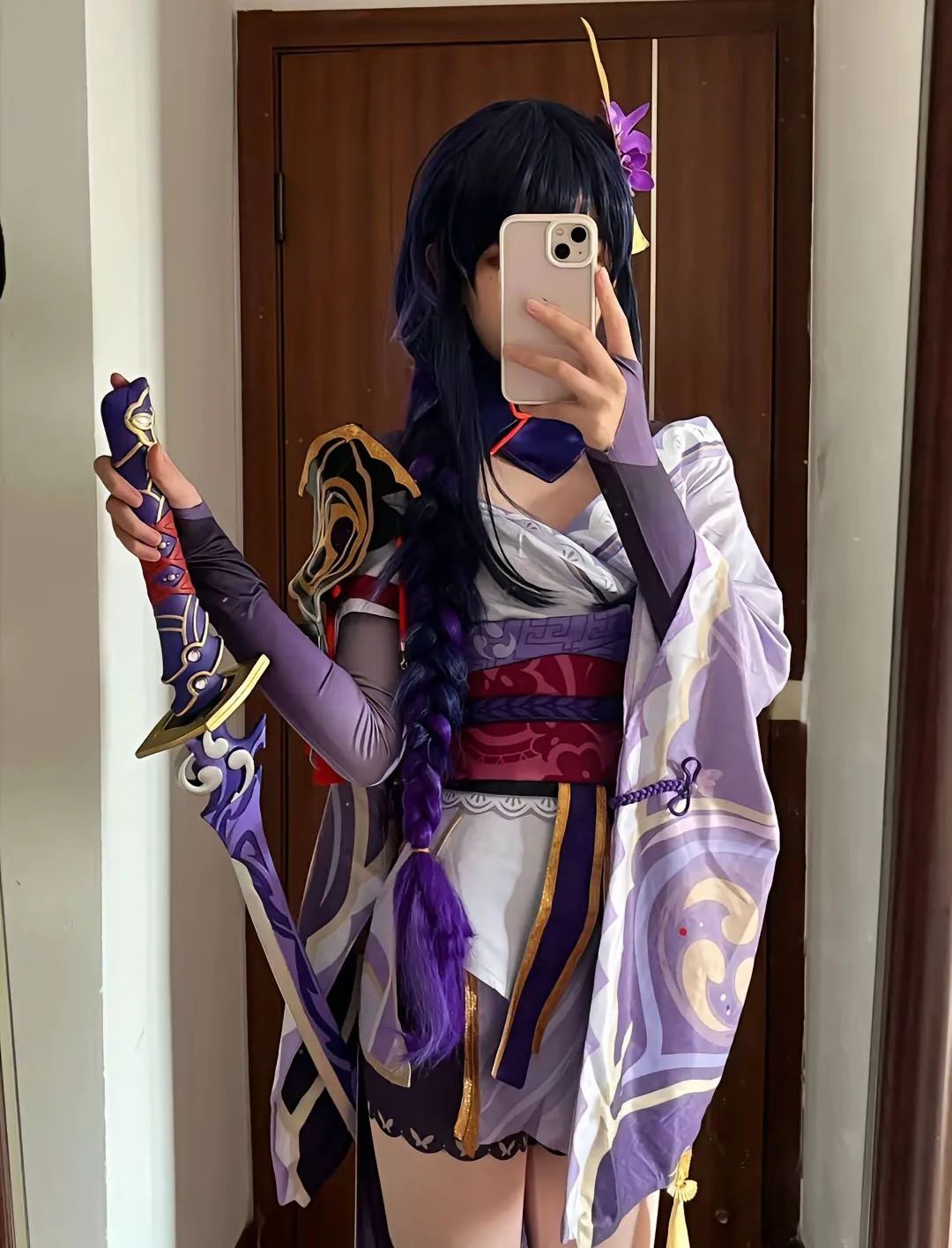 原神cos：黑丝连衣裙刻晴美出新高度！古装汉服甘雨，大草神，雷神制服，绫华女仆让人狂喜！