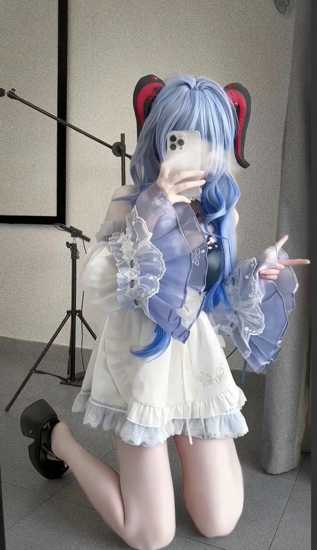 原神cos：黑丝+制服，甘雨秘书太合适了！邪魅雷神胡桃反差真大，婚纱刻晴神子让人狂喜！