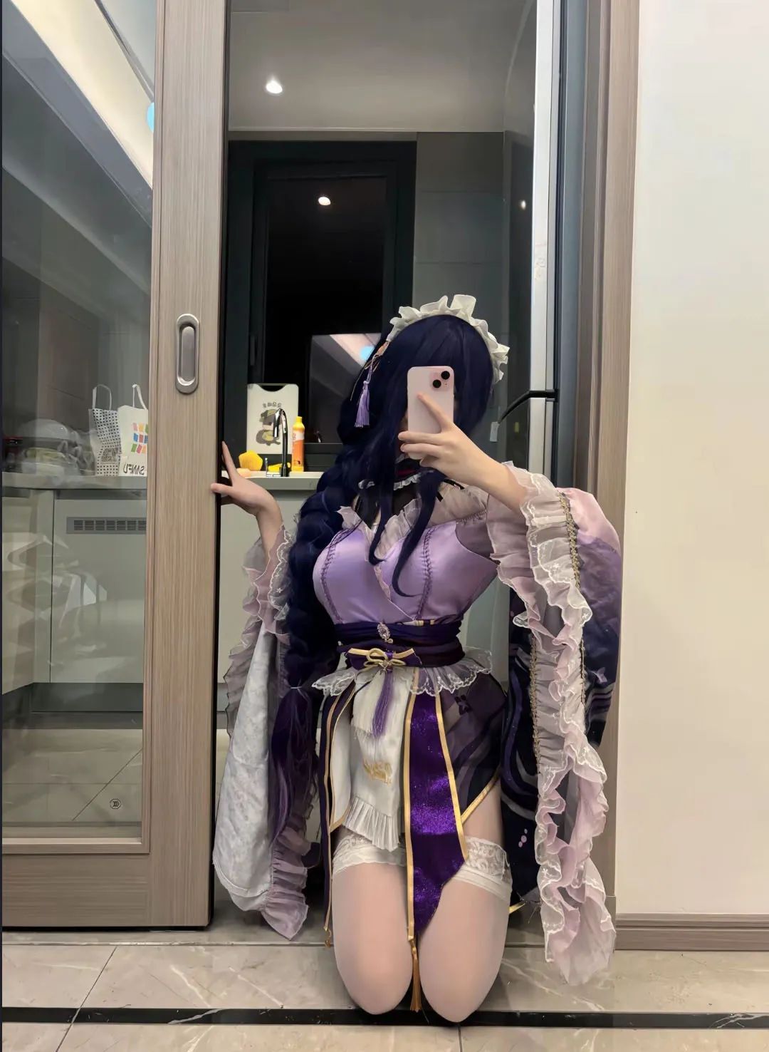 原神cos：黑丝+制服，雷神太御了！黑丝旗袍申鹤，白丝女仆雷神，婚纱刻晴，兔女郎心海谁能不爱？
