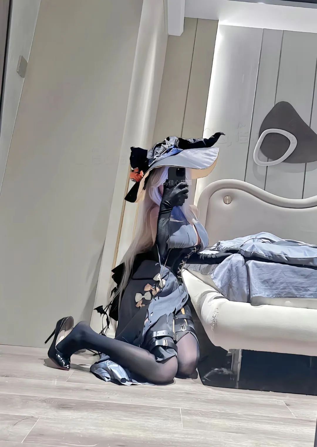 原神cos：白丝+婚纱，花嫁刻晴太可爱了！女仆莫娜让人狂喜！兔女郎甘雨，黑丝旗袍申鹤谁看了不迷糊？