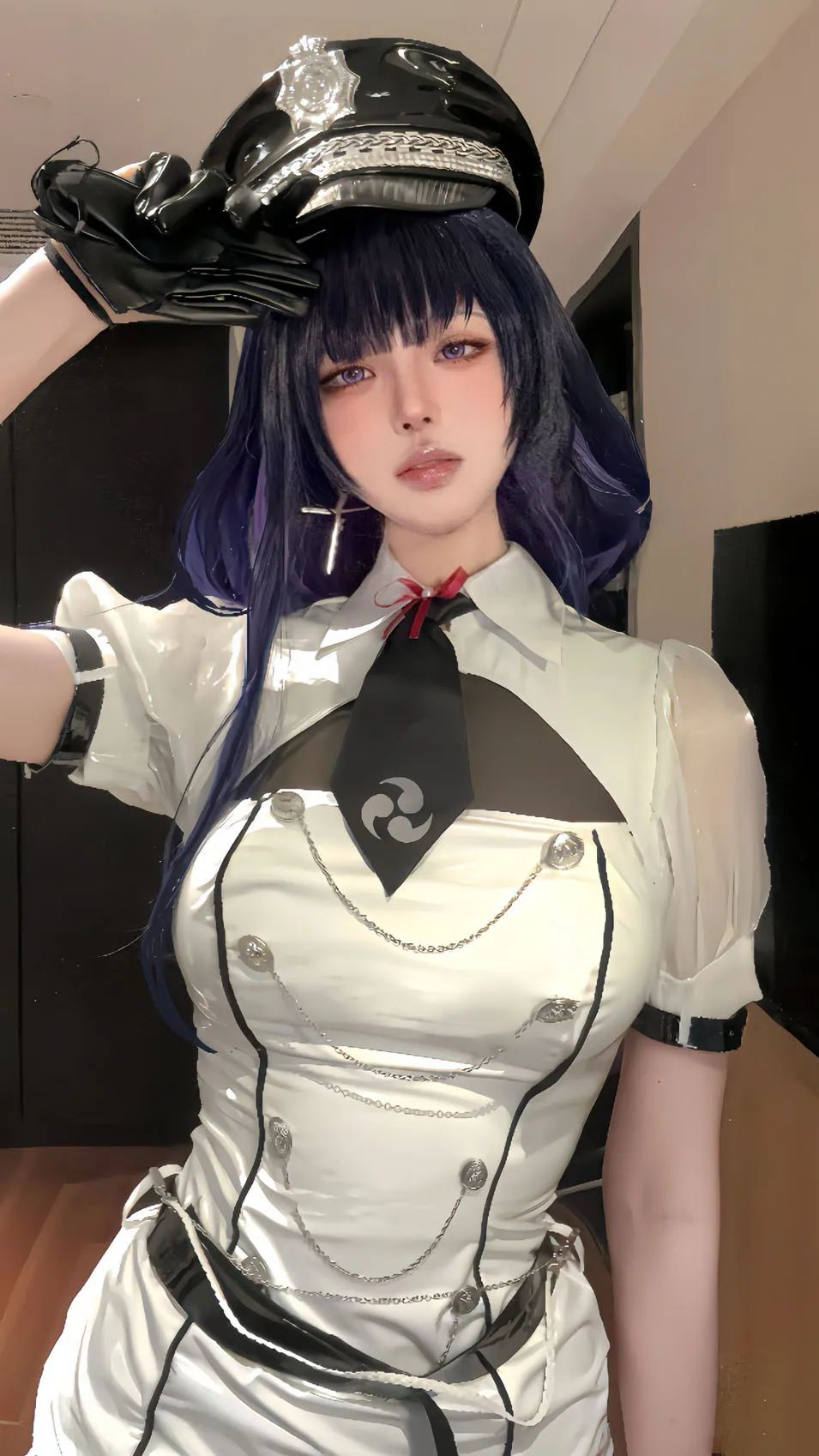 原神cos：优菈大长腿太顶了！制服雷神，女仆申鹤温柔可爱！女仆绫华甘雨也不错！