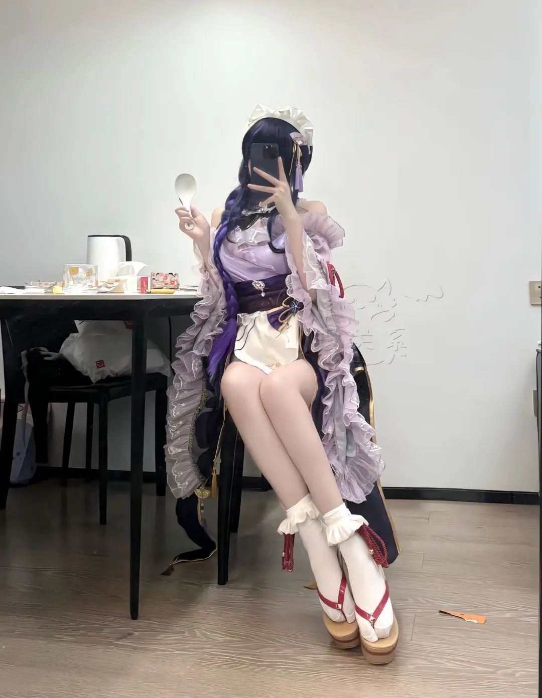 原神cos：黑丝+紧身衣，车模申鹤太顶级了！女仆刻晴甘雨双倍快乐！猫耳雷神也太萌了吧？