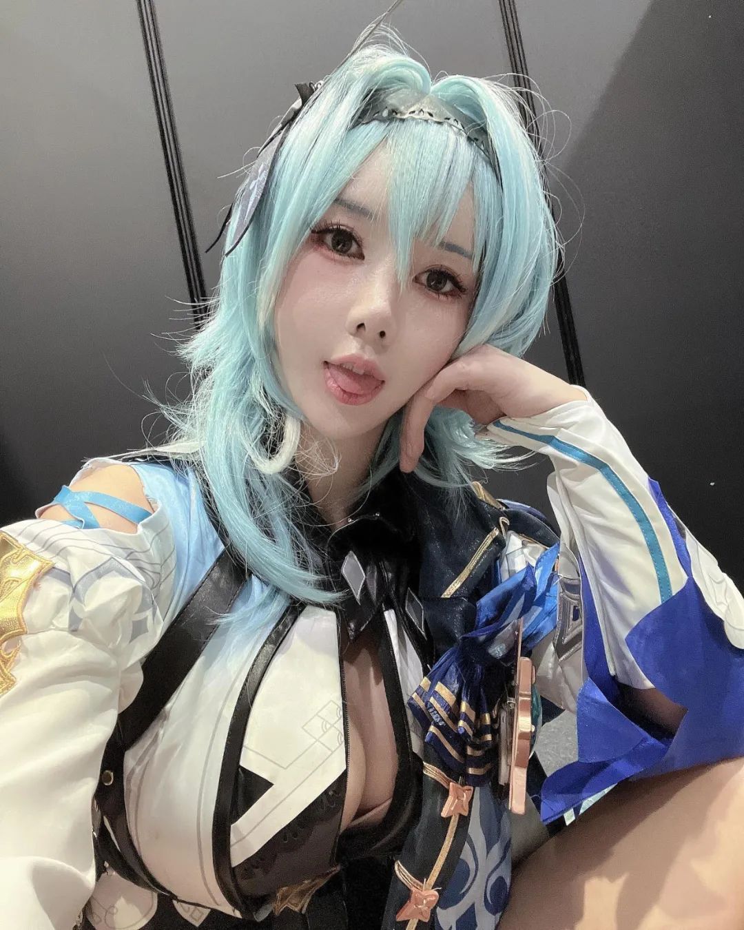 INS美女|韩国性感车模宋珠儿，兼职Coser