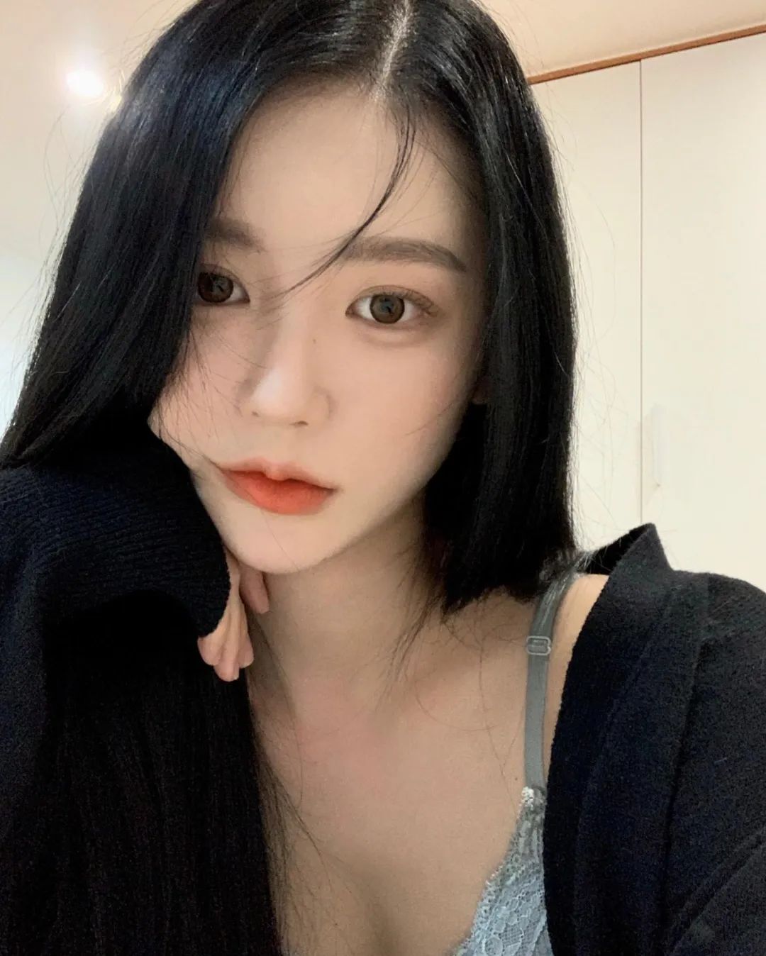INS美女|韩国模特lxoxoee，神似李一桐的御姐范美女