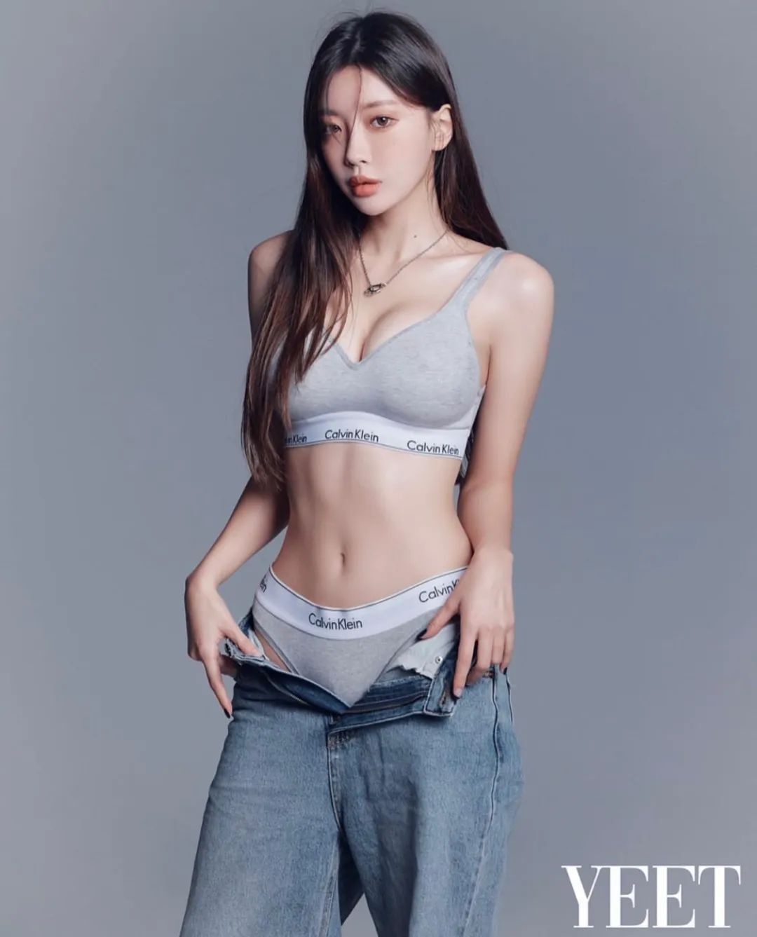 INS美女 | 韩国模特haesoll，逆天身材完美颜值