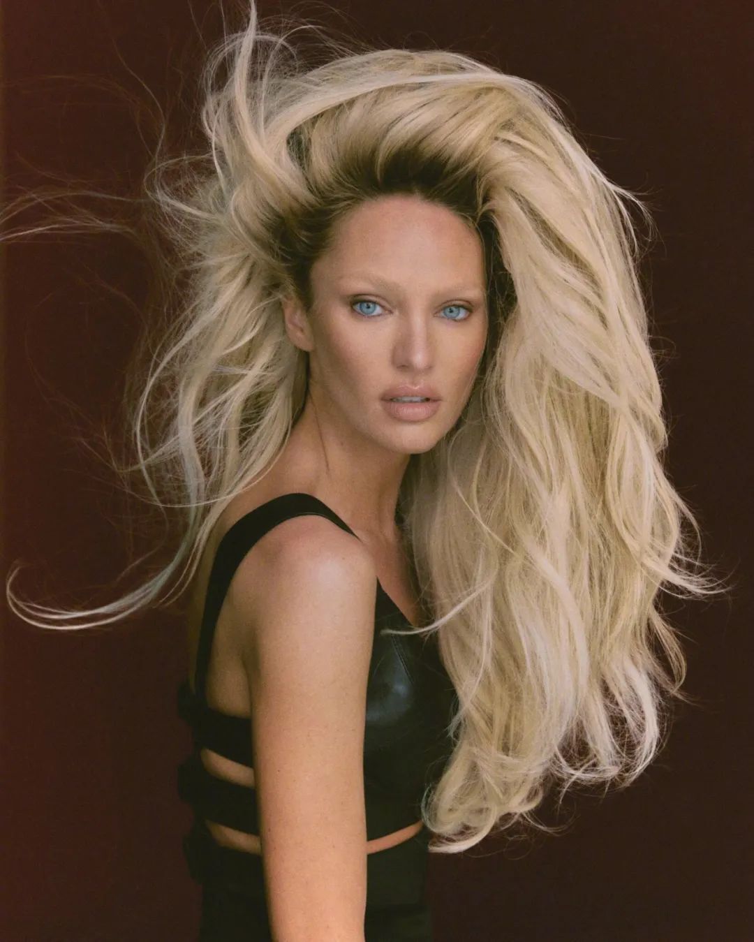 维密超模糖糖Candice Swanepoel写真大片，性感复古女郎！