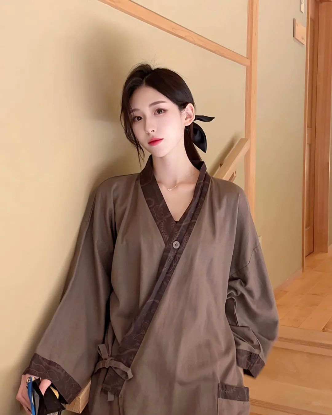 韩国网红模特hyoppeu，高颜值火辣身材，可甜可御的女老板