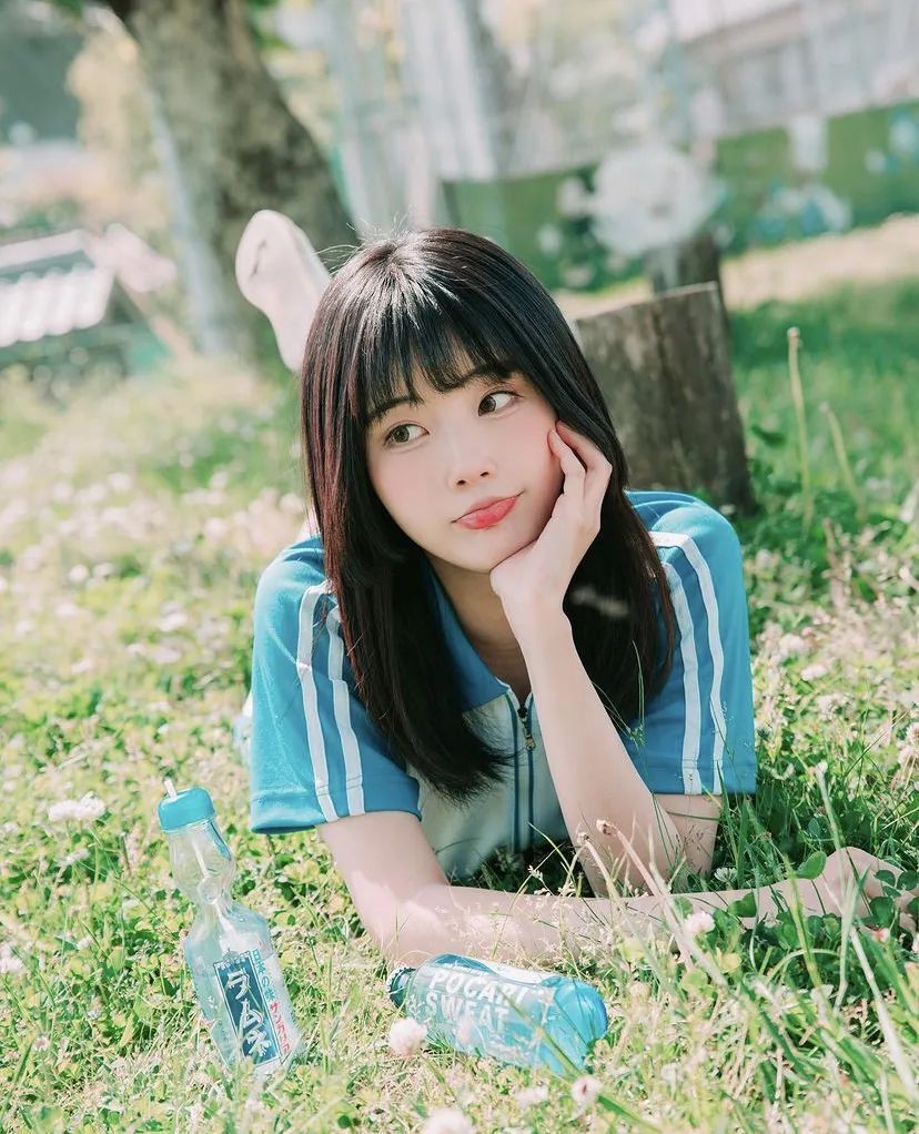 青春活力的模特写真，太美了！