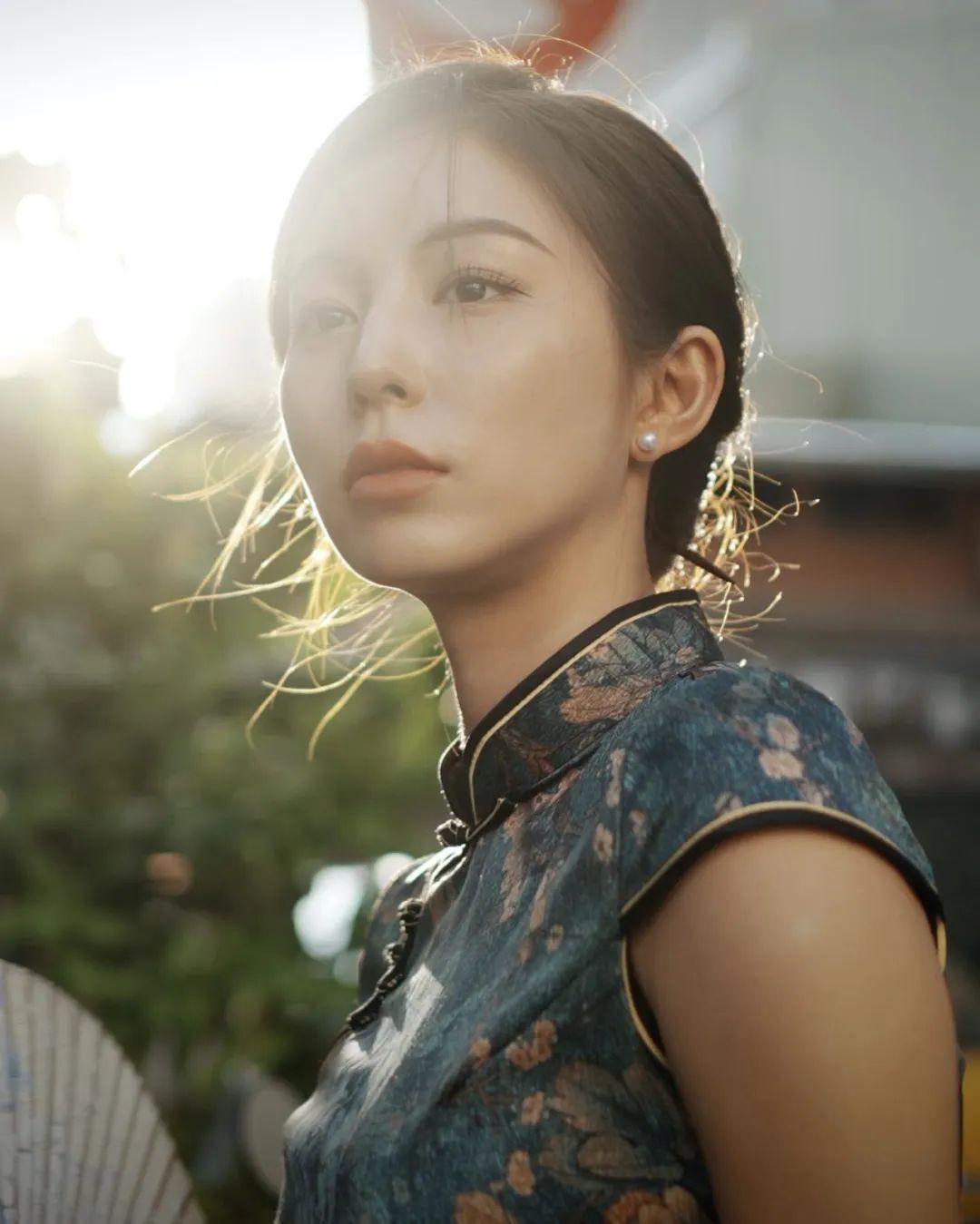 韩国最美模特金宝拉，INS图片更新，穿旗袍的时尚模特