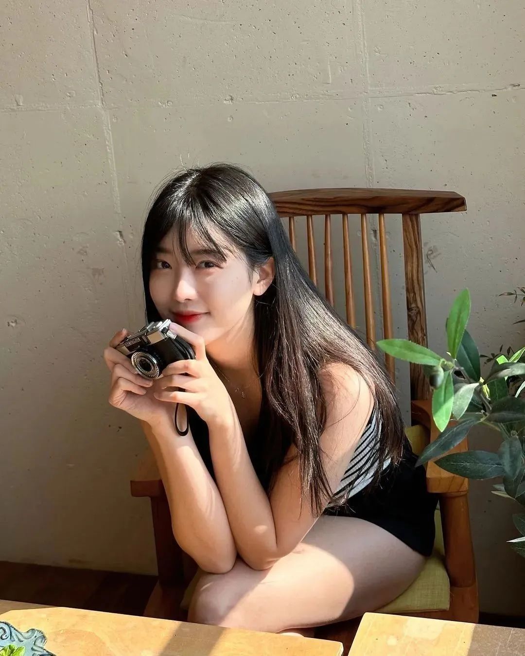 [仙女集]芙蓉不及美人妆，水殿风来珠翠香