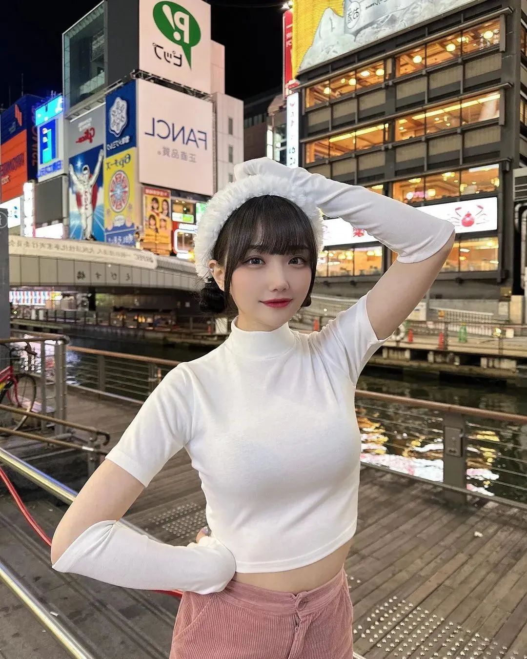 [仙女集]隔户杨柳弱袅袅，恰似十五女儿腰