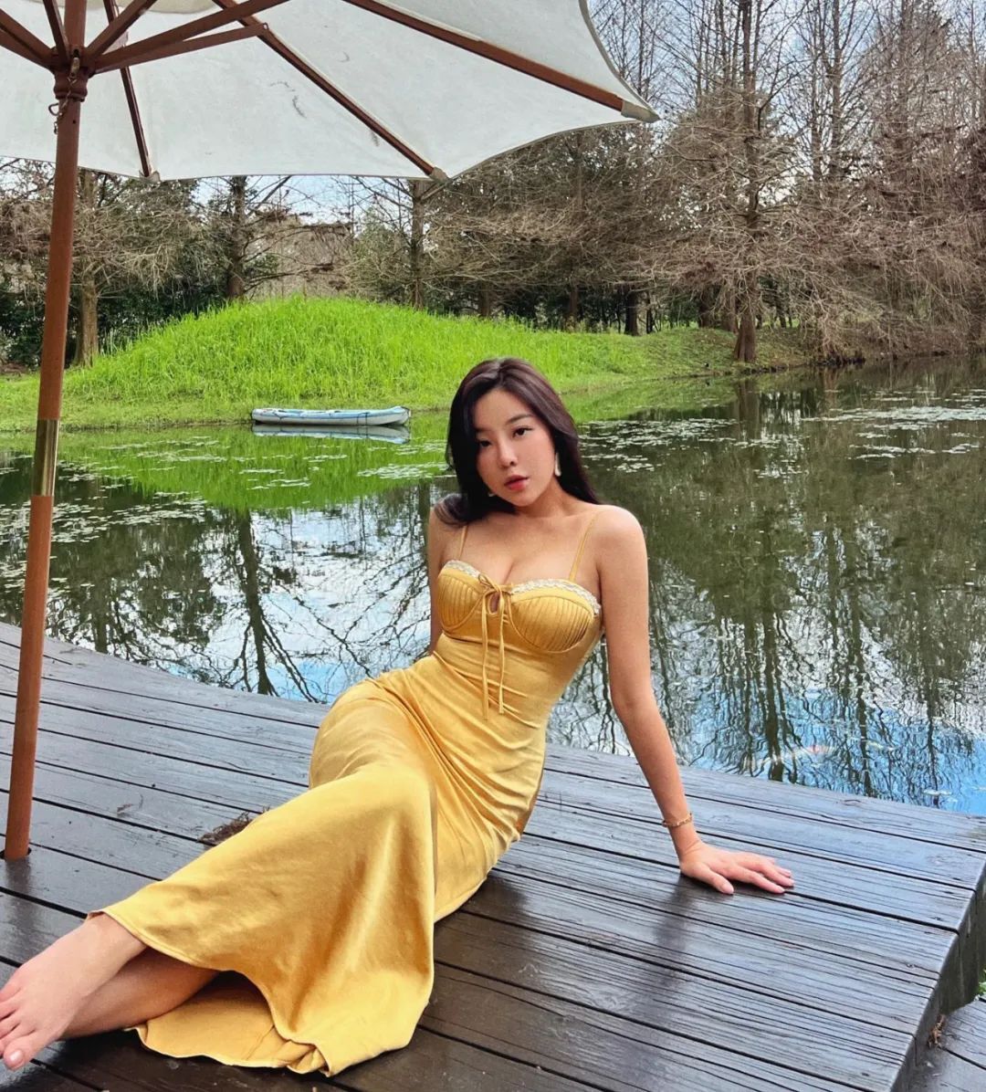 [仙女集]性感台妹，身材顶呱呱