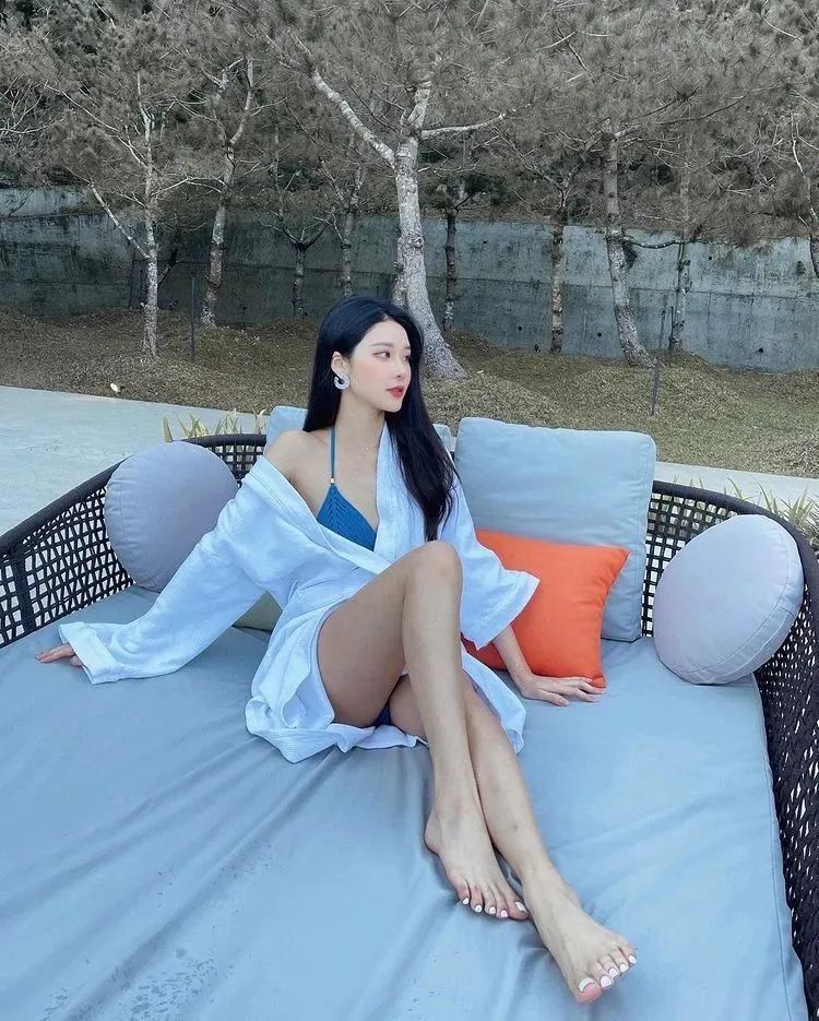 杨琪琪，她是台湾洪真英，“天菜”级别的网红美女！