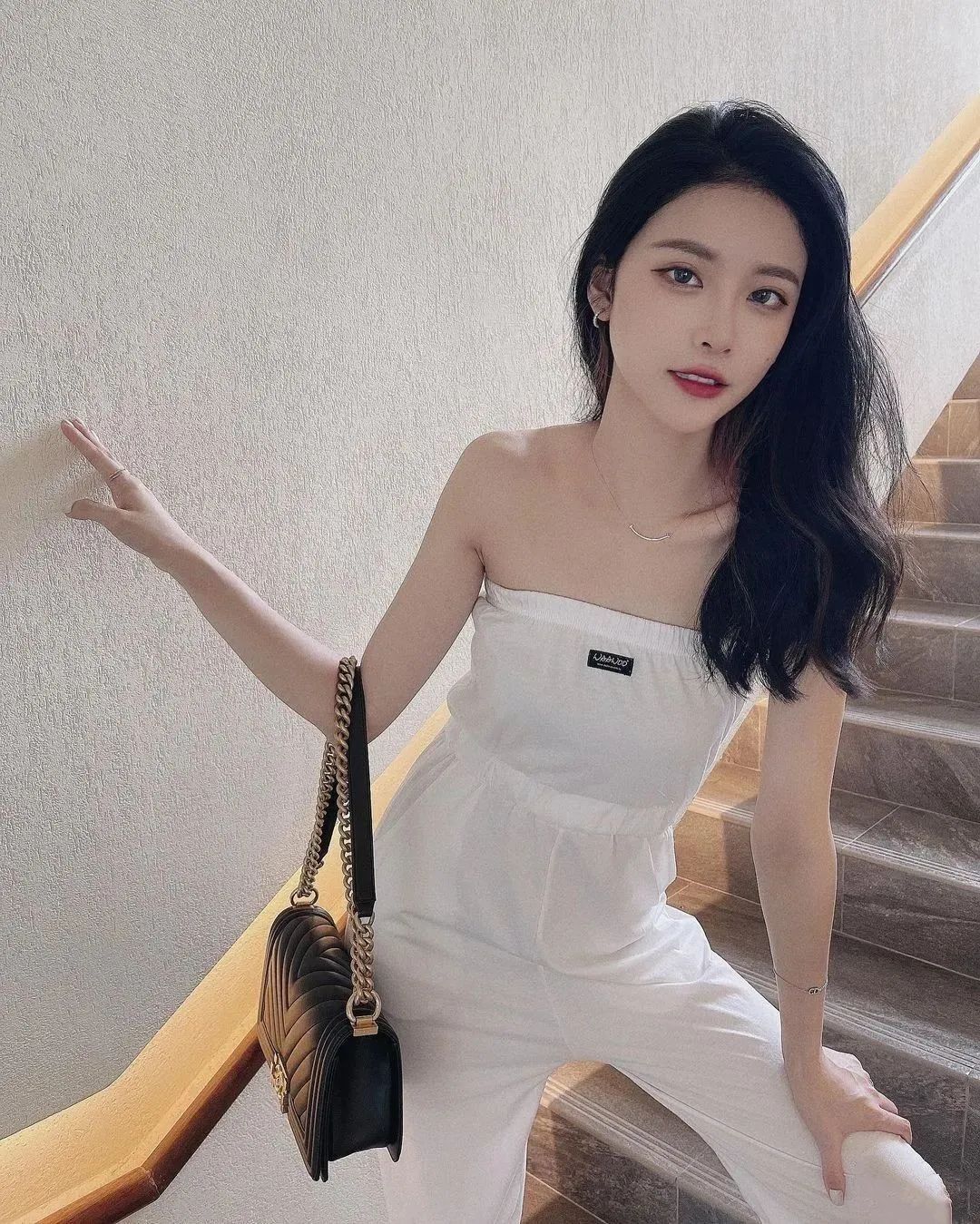 杨琪琪，她是台湾洪真英，“天菜”级别的网红美女！