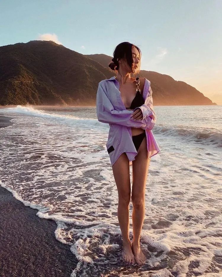 美女壁纸丨颜值和身材具佳的宝岛女神