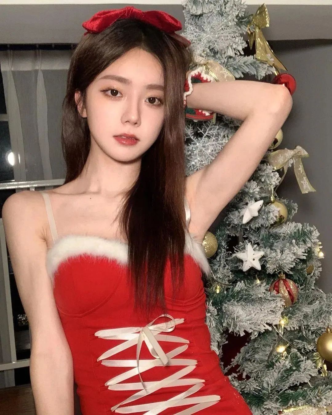 张允恩，颜值和身材俱佳的“韩系”网红美女