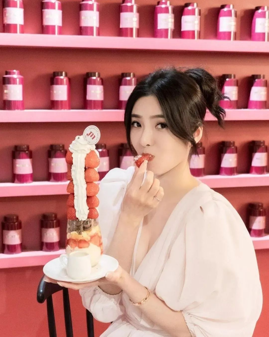 安于晴，甜美可人的台湾新生代小天后