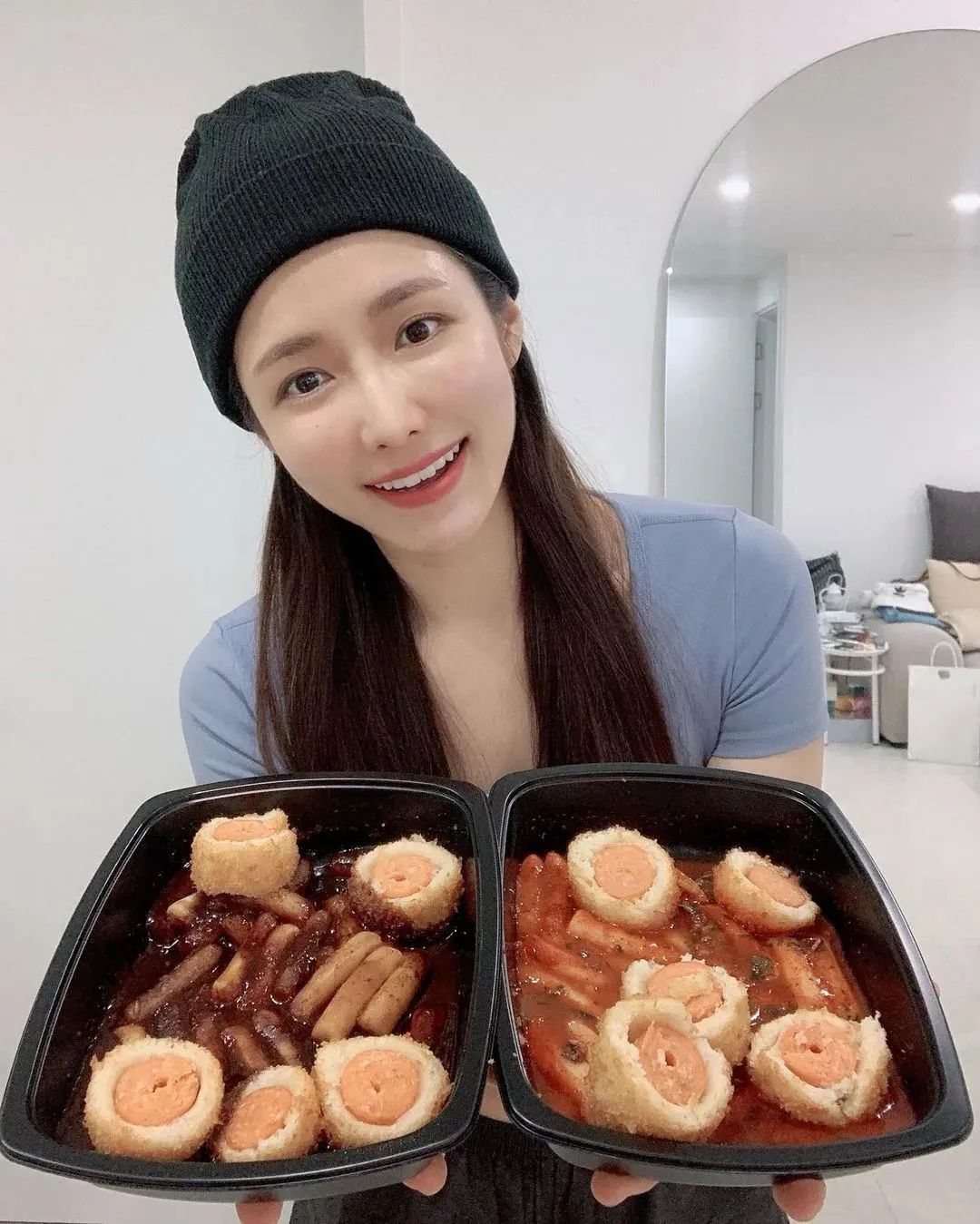 美女壁纸丨姜贤京，让人看了砰然心动的韩国健身女神