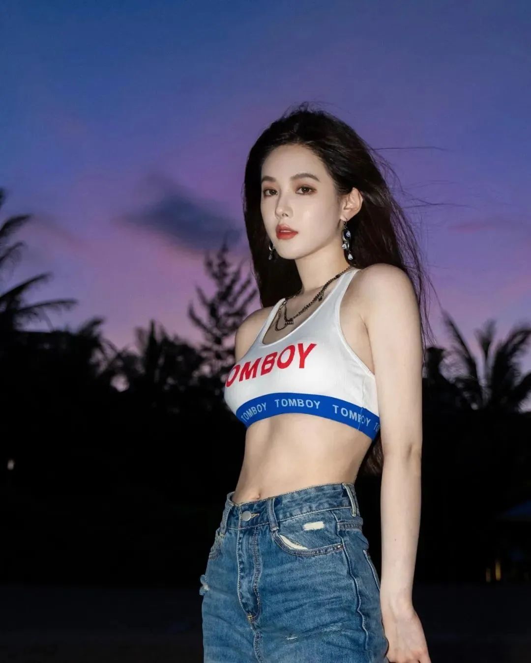 国产网红Nicky，让人心动的御姐范女神