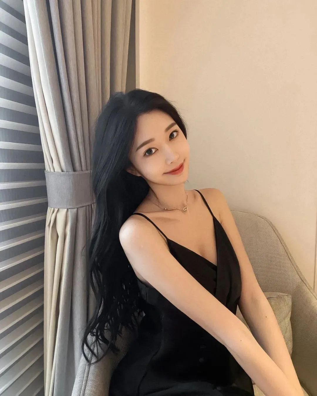 黄上晏，甜美迷人的台师大音乐系女神