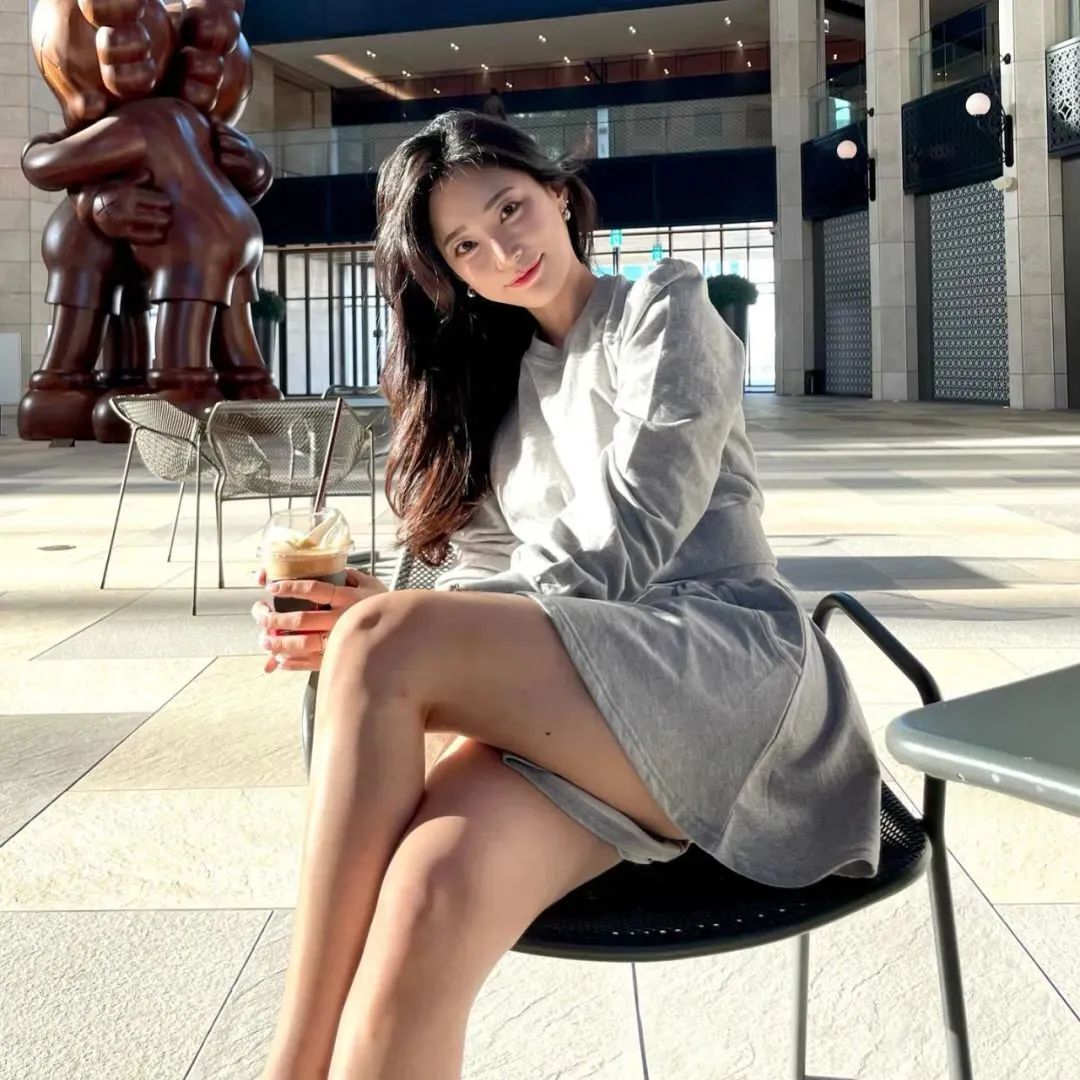 韩国网红yooseung，气质出众的性感辣妈