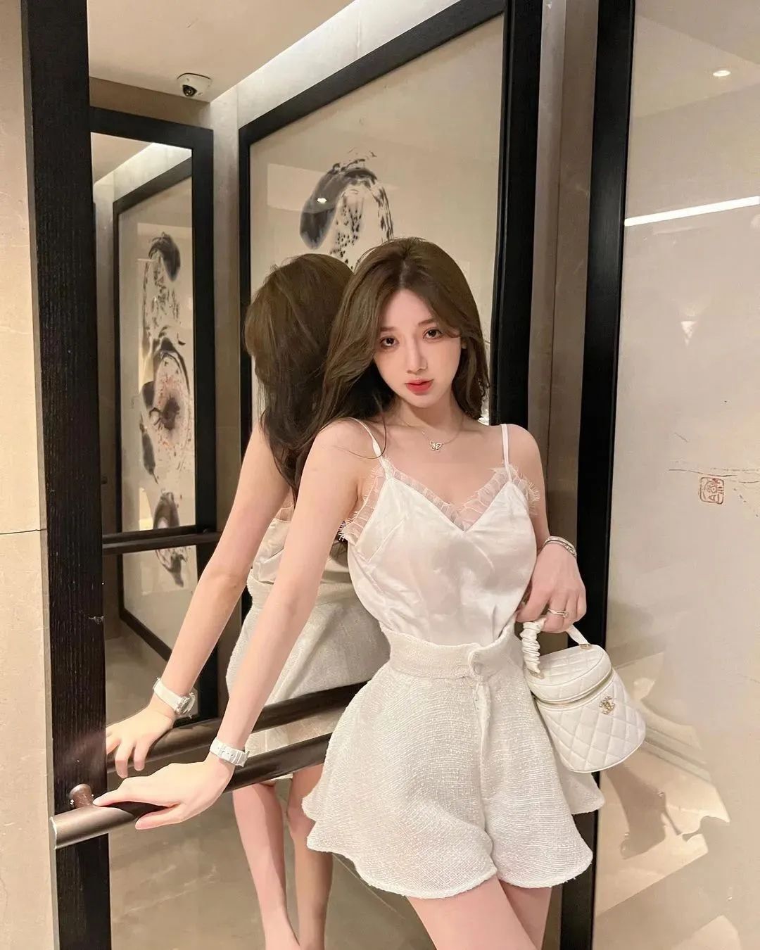 国产网红王雪兒，明艳动人的高冷女神