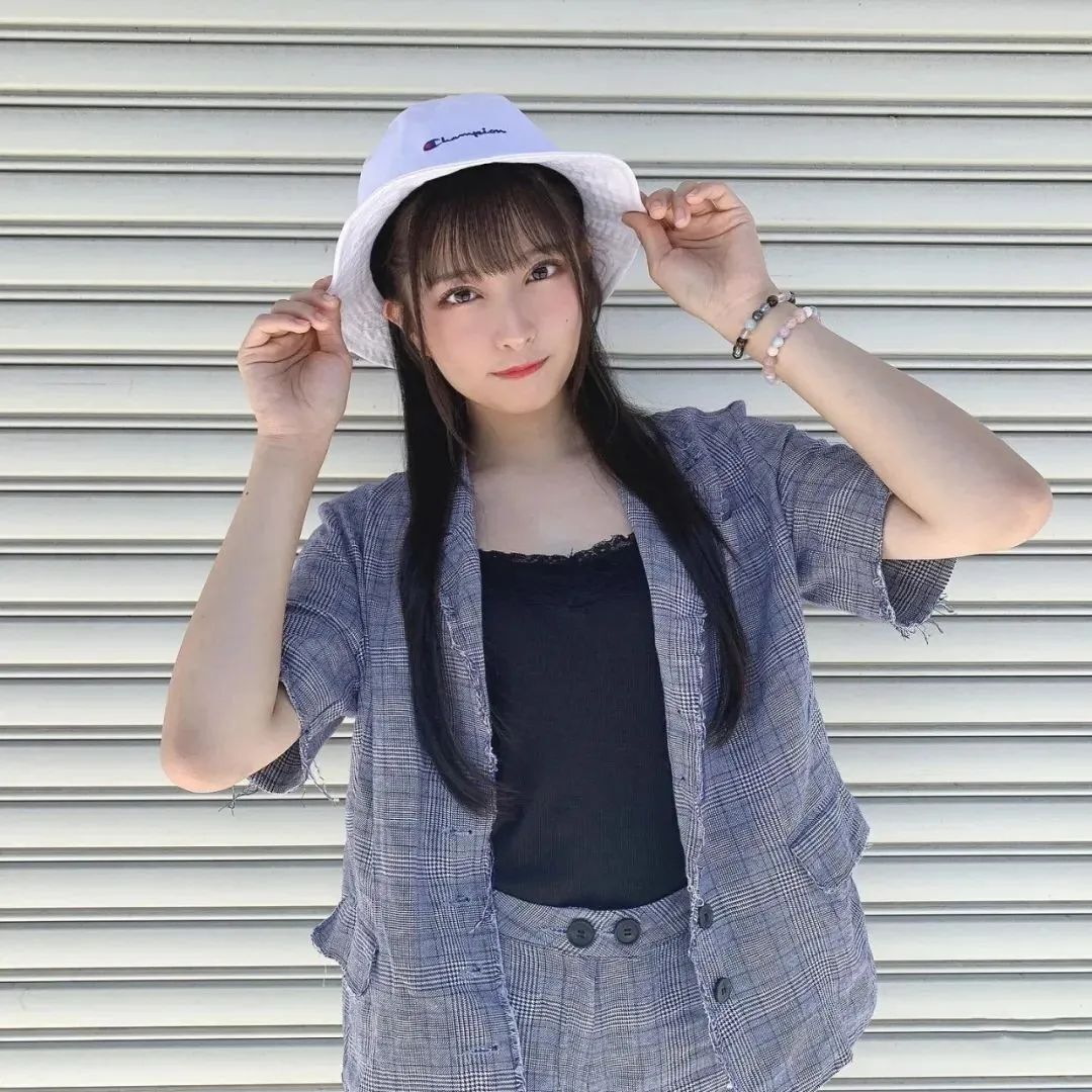 行天优莉奈，甜美可爱的“治愈系”女神