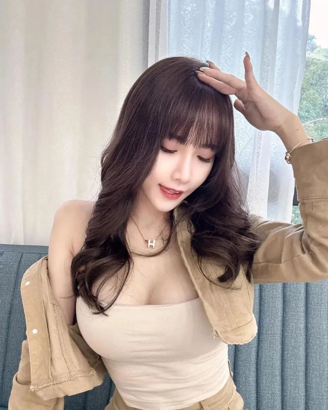 台湾网红王俪洁，甜美迷人的啦啦队女神