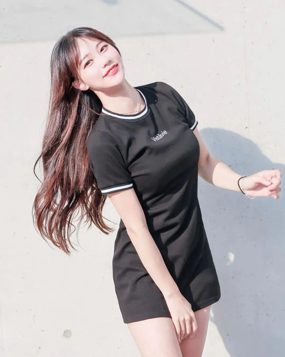 韩国网红朴善珠，青春甜美的阳光美少女