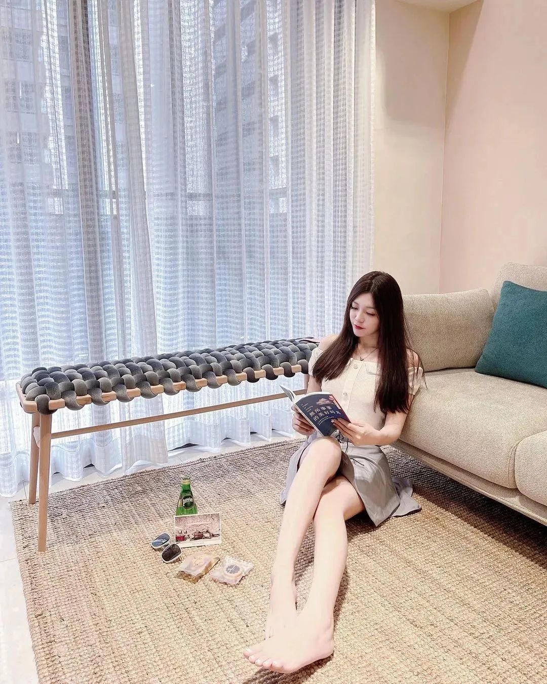 国产网红Vanessa，甜美又性感的气质女神