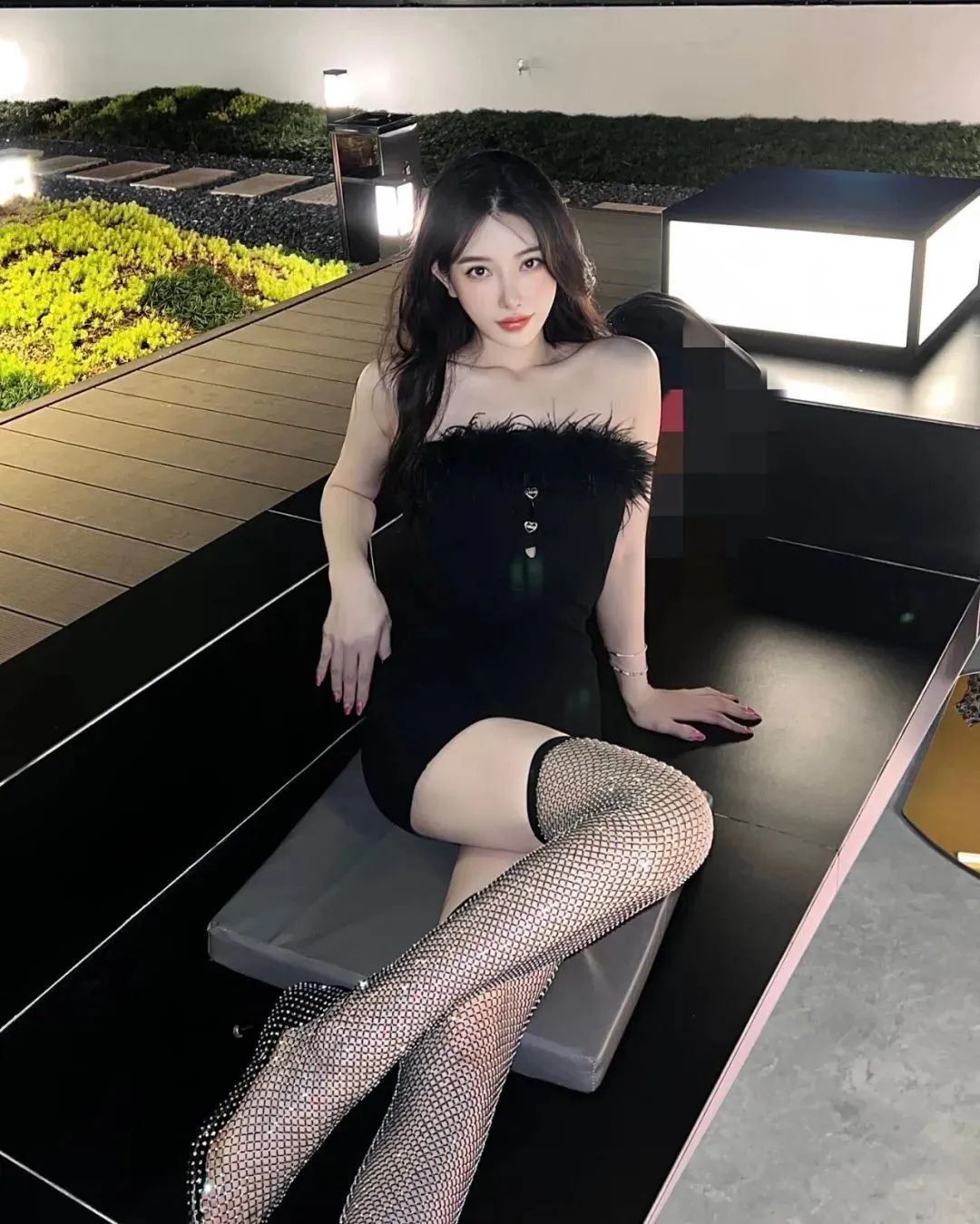 国产网红olivia，甜美迷人的她，是多少人心目中的完美型女友