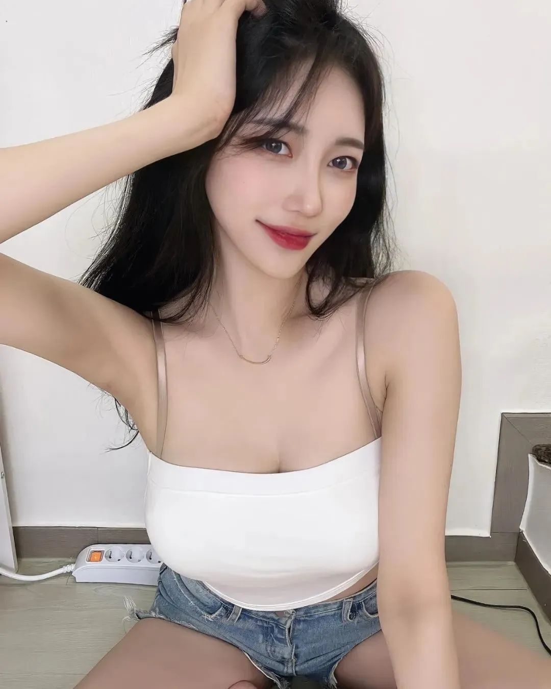 韩国网红金贤娥，辣度指数爆表的DJ女神