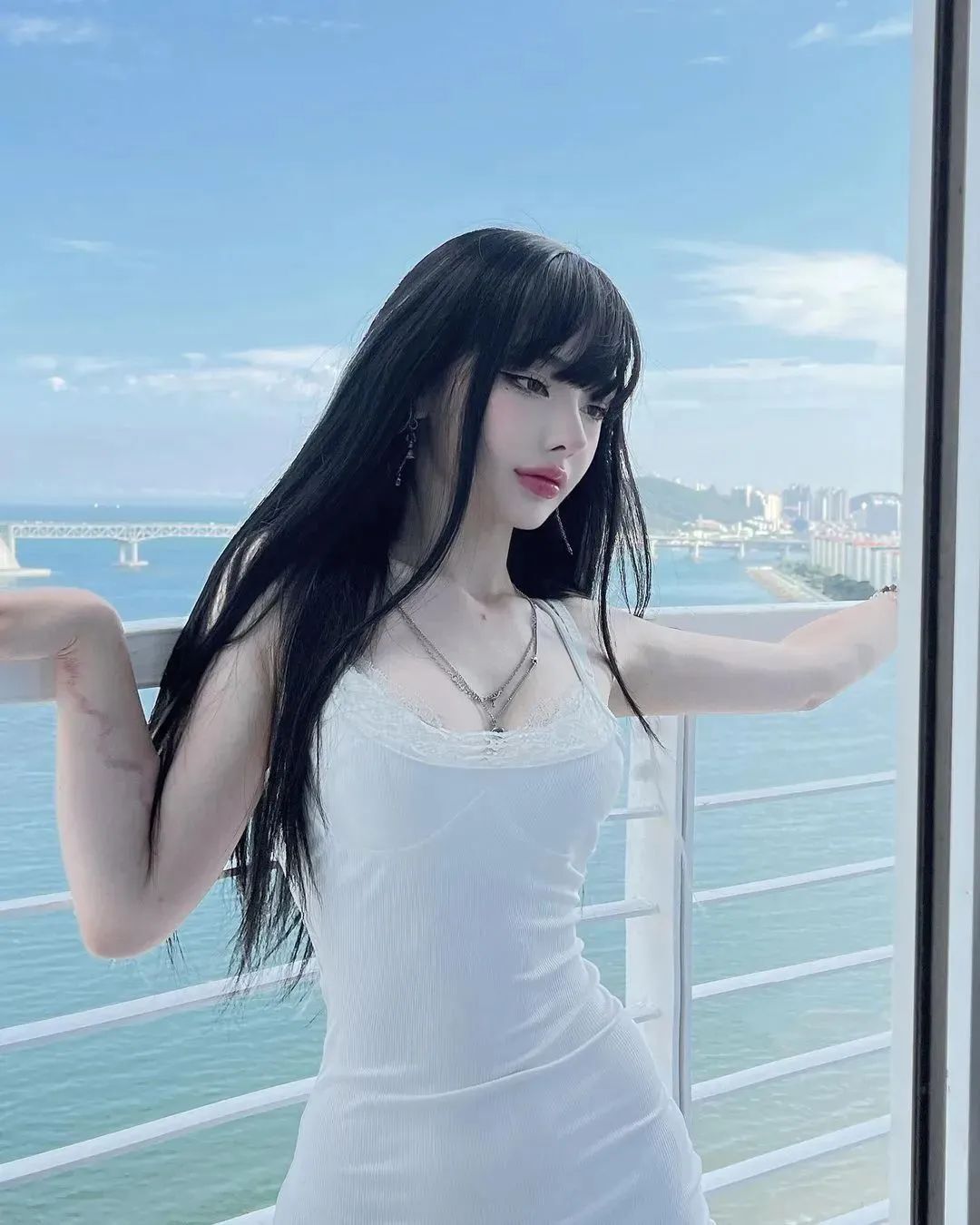 拥有三国混血的韩国网红美女yuna，堪称混血儿女神的天花板