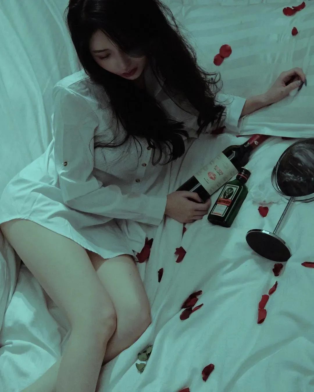 台湾网红郑若青，天生丽质的“颜值系”女神