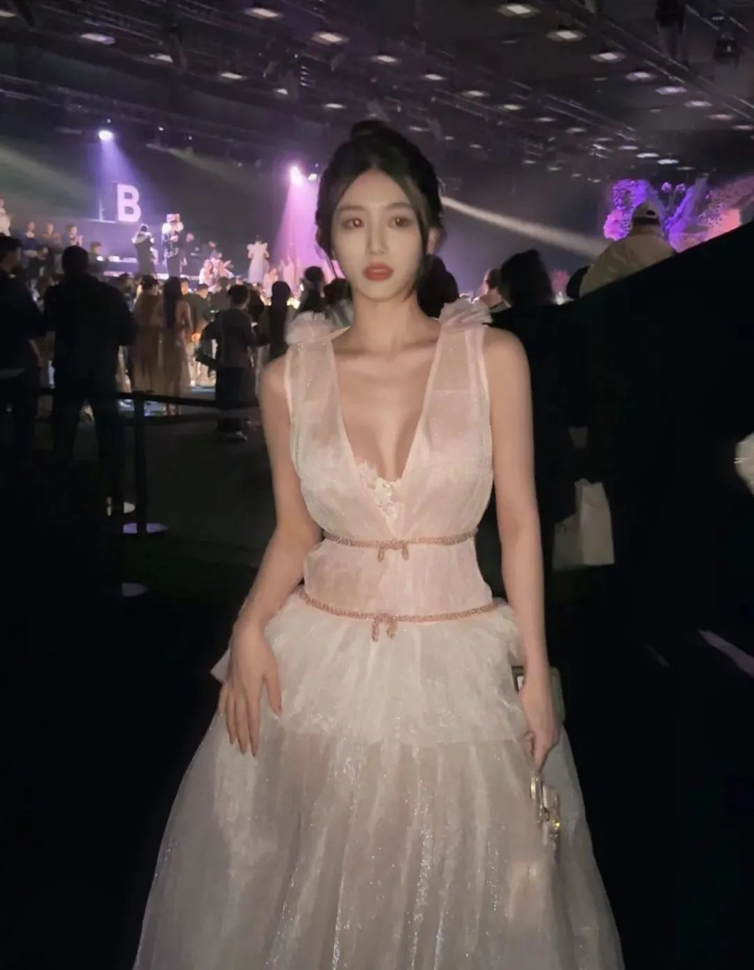 上海对外经贸校花，拥有顶级神颜的气质女神