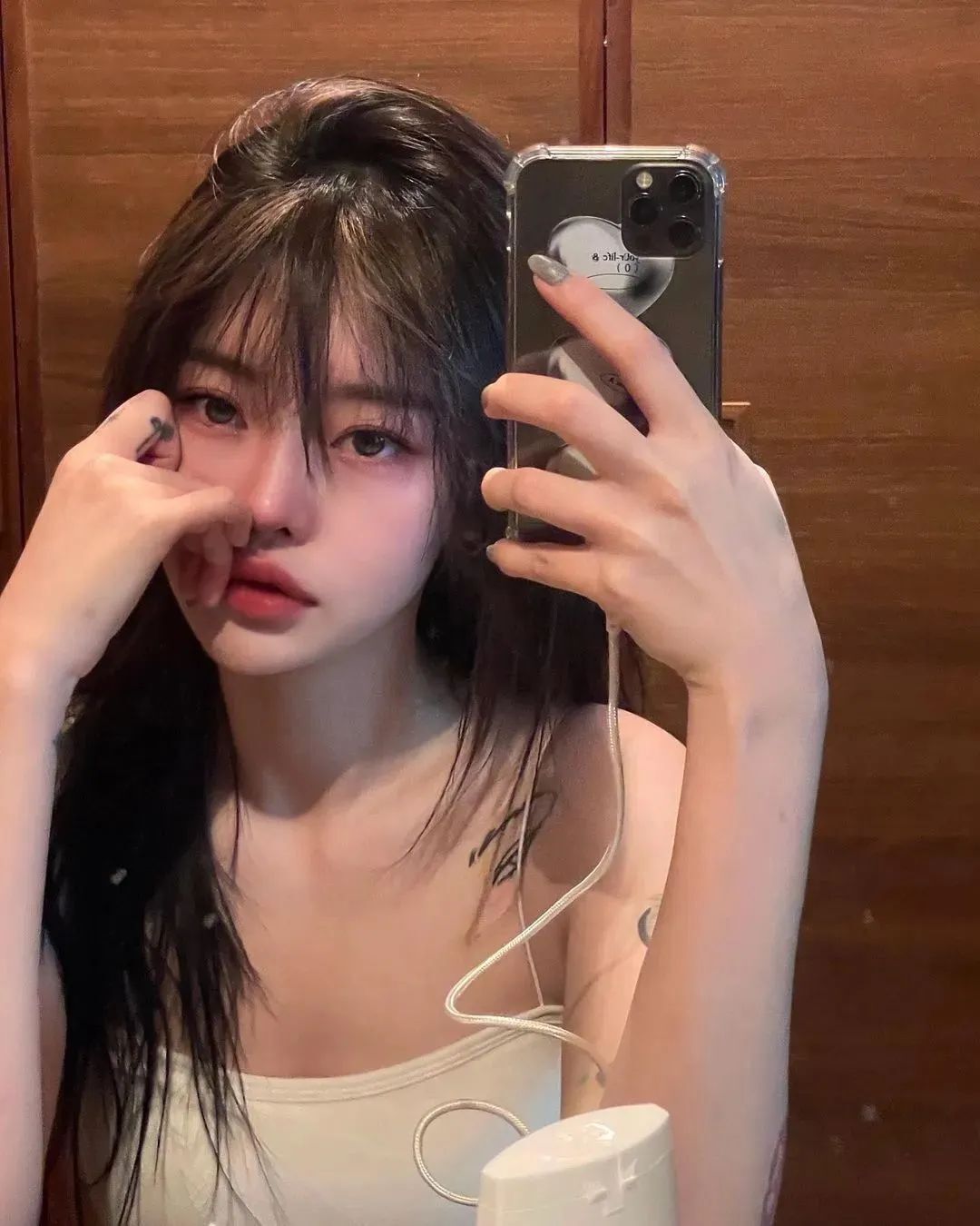 韩国网红hyeji，五官精致且韵味十足的时尚美女
